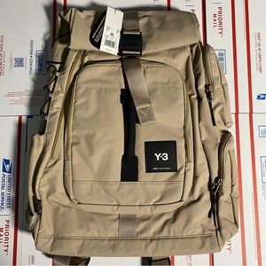 Adidas Y-3 UTILITY BACKPACK. color:Trace Khaki